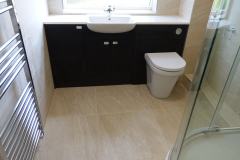 ensuite-with-fitted-furniture-in-balsall-common