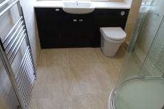 ensuite-with-quadrant-shower-fully-tiled-balsall-common