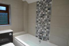 Modern-Fitted-Bathroom-In-Kenilworth-Feature-wall-panel